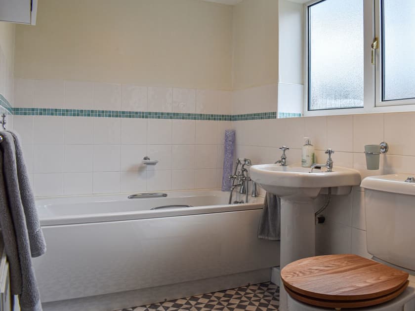 Bathroom | Low View, Buxton
