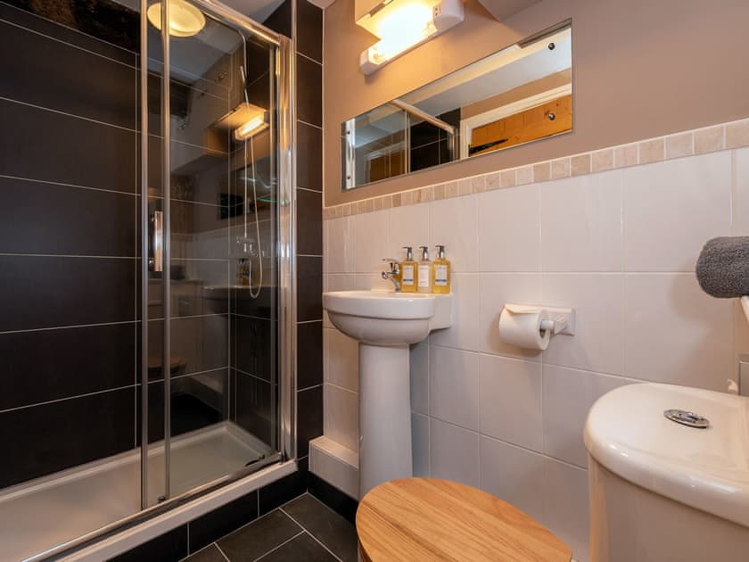 Wc Downstairs | The Granary - Somerset Country Escape, Wrantage, near Taunton