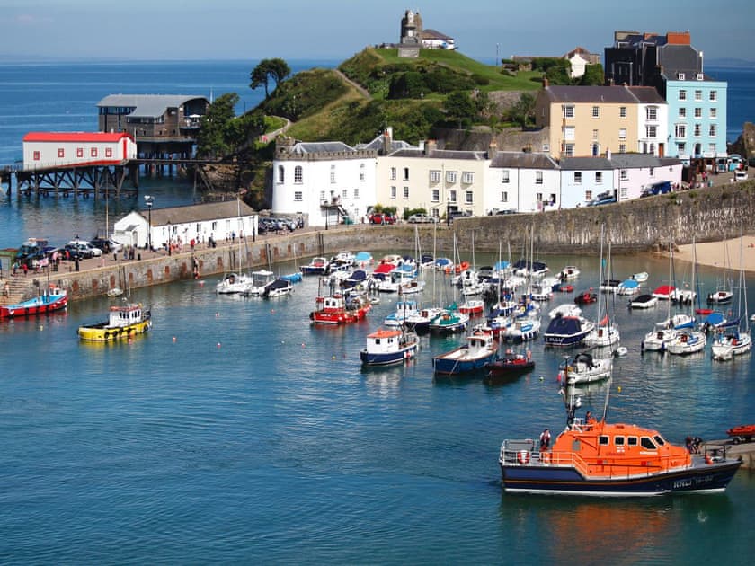Surrounding area | Tenby Harbour View, Tenby