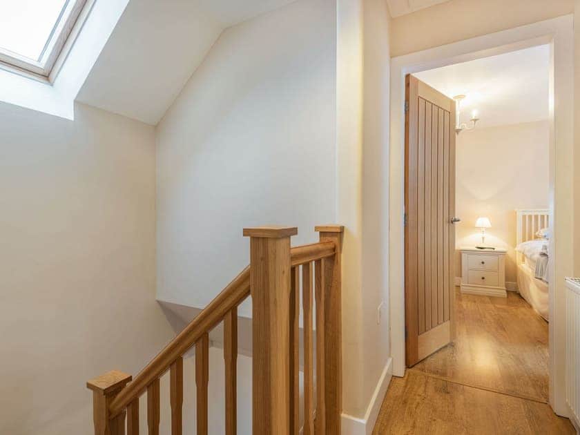 Landing | Yr Efail - Penrhyn Farm Cottages, Llanfwrog, near Holyhead