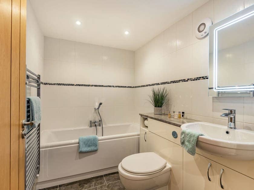 Bathroom | Y Beudy - Penrhyn Farm Cottages, Llanfwrog, near Holyhead