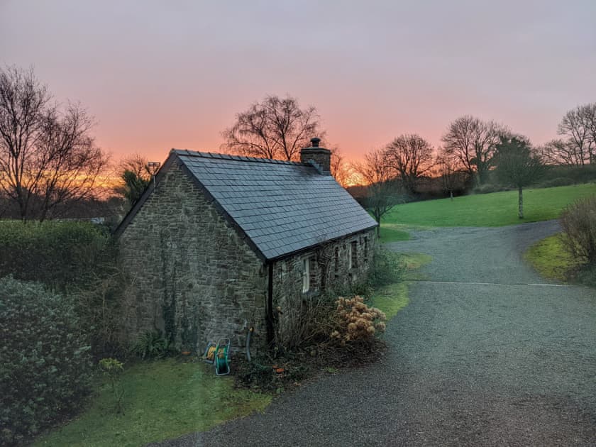 Exterior | Primrose Cottage - Summerhill Cottages, Amroth