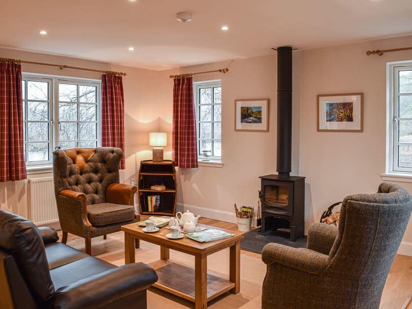 Living area | Kingfisher Cottage - Kinnaird Estate Cottages, Pitlochry