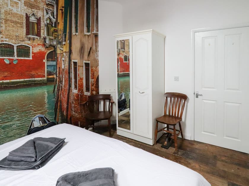 Double bedroom | Marsh Road, Gurnard, near Cowes