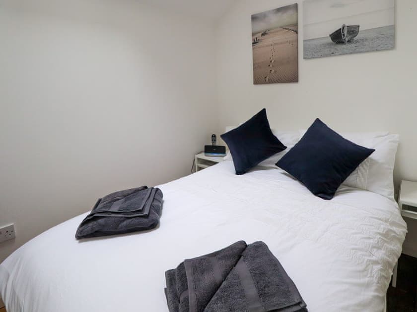 Double bedroom | Marsh Road, Gurnard, near Cowes