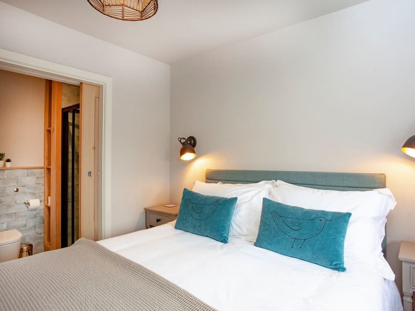 Double bedroom | Old Farm Barn, Southwood, near Glastonbury