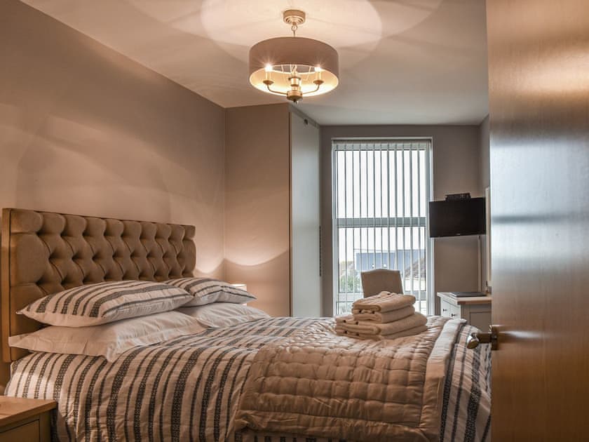 Double bedroom | New Sea Breeze, Southbourne, near Bournemouth