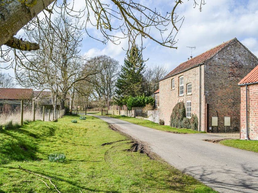 Setting | The Stables, Rudston, near Bridlington