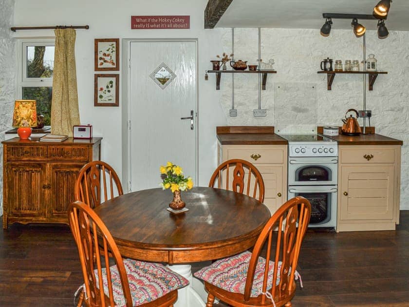 Kitchen area | Spyte Cottage, Swansea