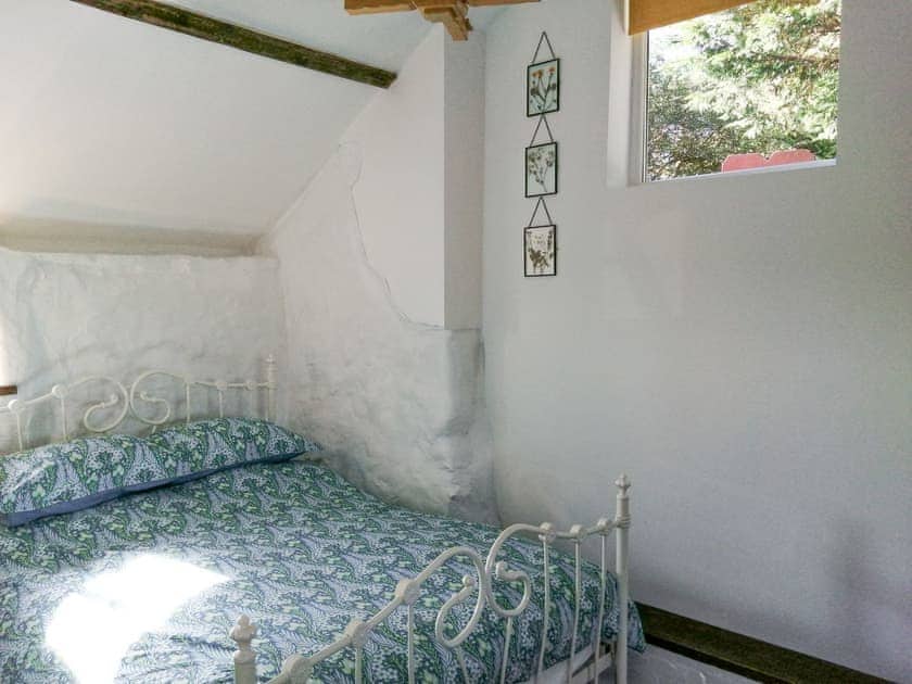 Double bedroom | Spyte Cottage, Swansea