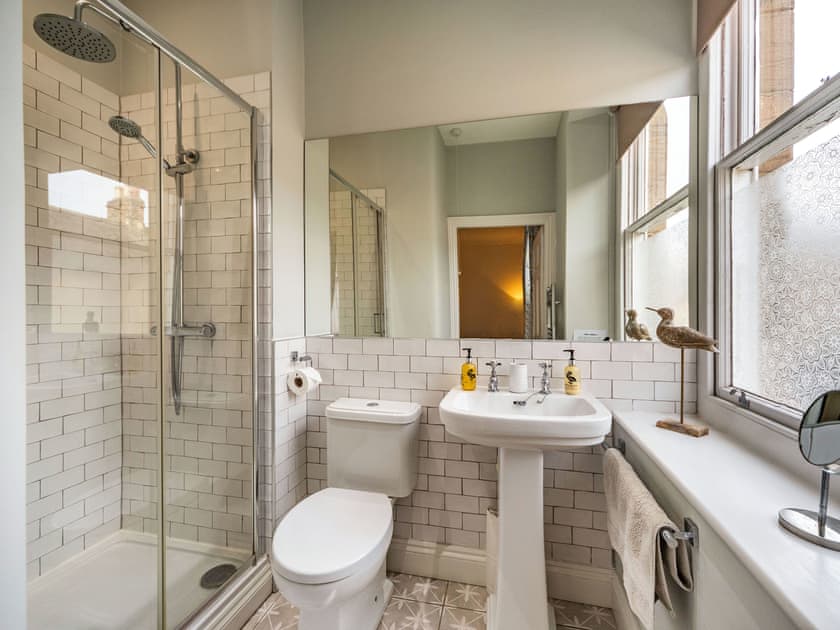 Bathroom | Falstaff House - Alnwick Cottages, Alnwick