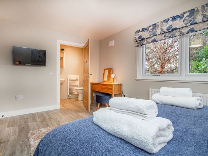 Double bedroom | Sunnyside Culloden, Inverness