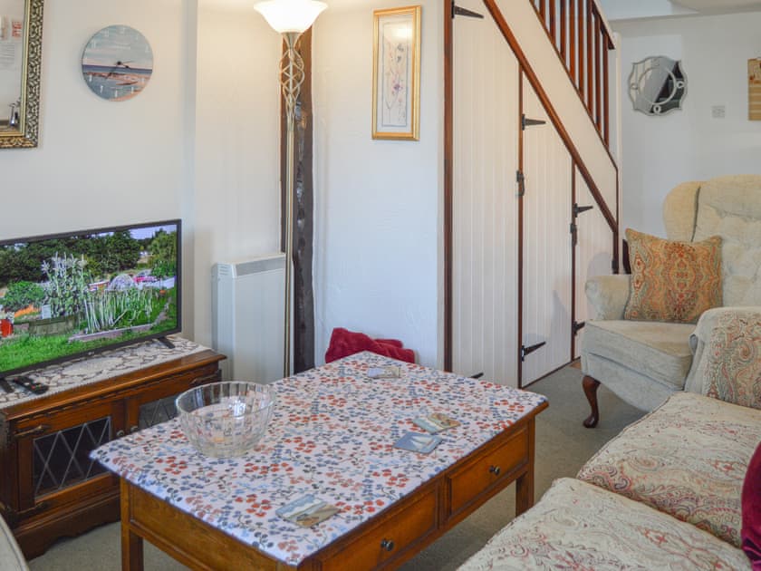 Open plan living space | Bergerac Cottage - Coppers Cottages, Lyme Regis