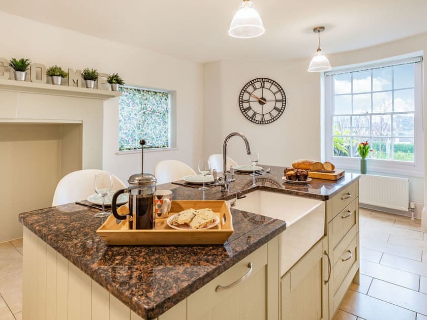 Kitchen/diner | Bank House Apartment, Newnham, Forest of Dean,