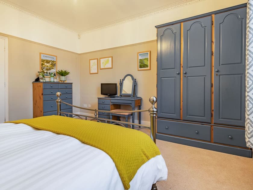 Double bedroom | Bank House Apartment, Newnham, Forest of Dean,