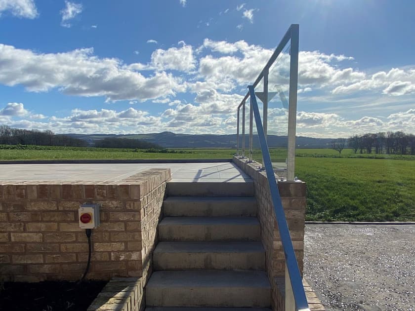 Steps to patio area | Falcon Cottage, Linlithgow