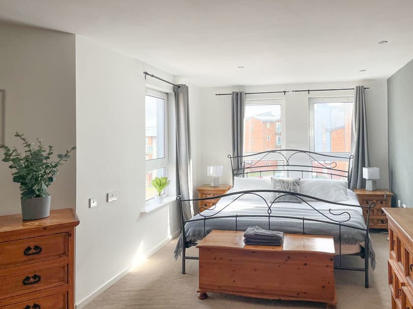 Double bedroom | Heddfan, Heddfan, Millenium Quay