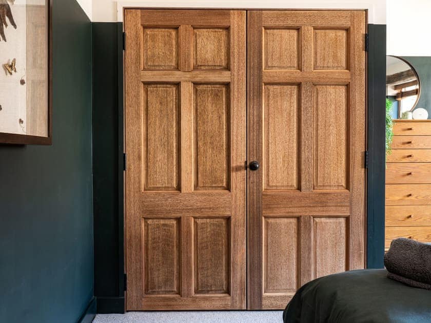 Double bedroom | South Stable - The Stables at Crabtree Farm, Hastingleigh