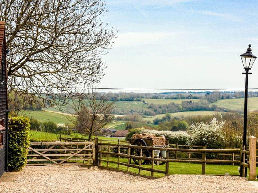 View | North Stable at Crabtree Farm - The Stables at Crabtree Farm, Hastingleigh