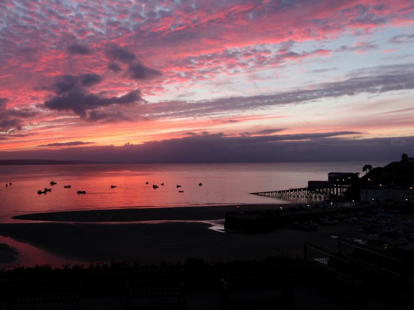 Surrounding area | Tenby Harbour View, Tenby