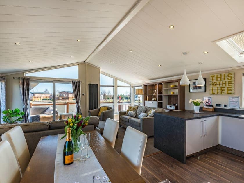 Dining Area | Buff Lake - The Laurels, Addlethorpe, near Skegness