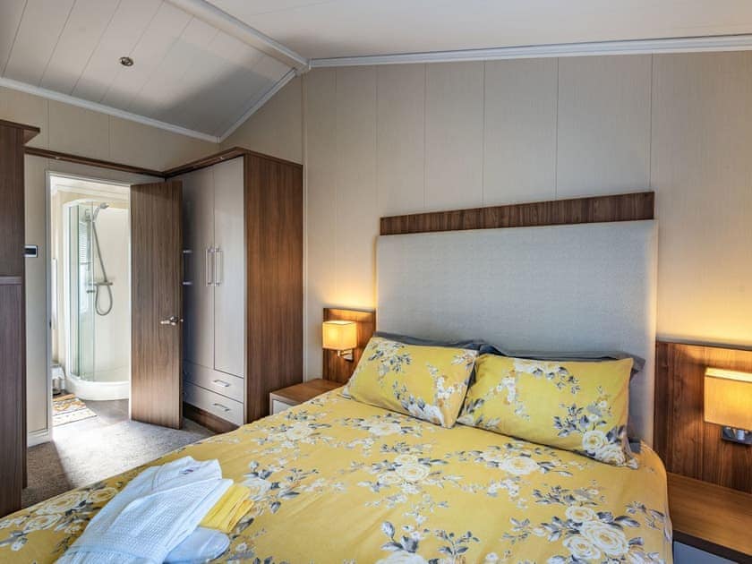 Double bedroom | Buff Lake - The Laurels, Addlethorpe, near Skegness