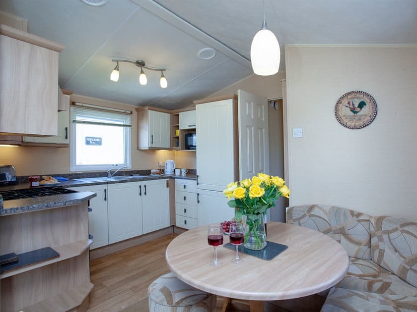 Dining Area | Hillside Caravan, Dawlish Warren