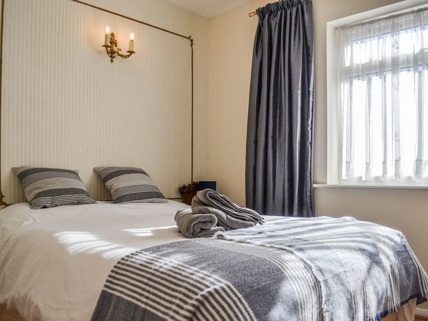 Double bedroom | Botany Bay Bungalow, Kingsgate, Broadstairs