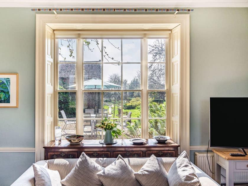 Living room | Hemblington Hall, Hemblington