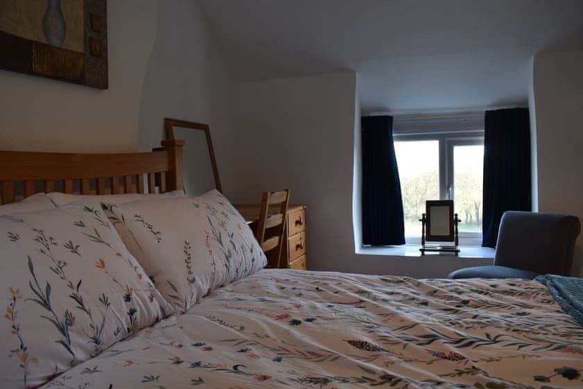 Double bedroom | Windmill Cottage, Breadsall, near Derby