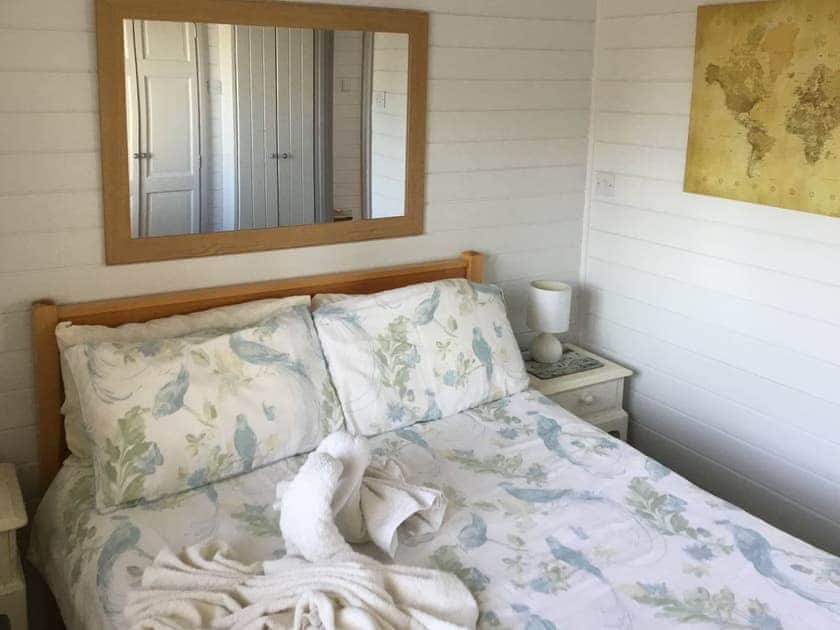 Double bedroom | Apple Tree Cottage, Sandown