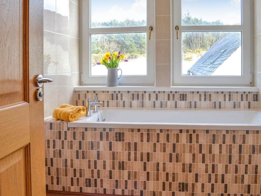 Bathroom | Knockinaam House, Portpatrick, near Stranraer