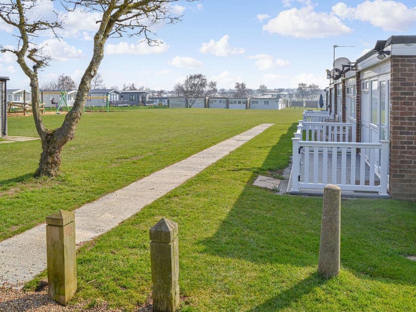 Setting | Sandy Belle, Hemsby
