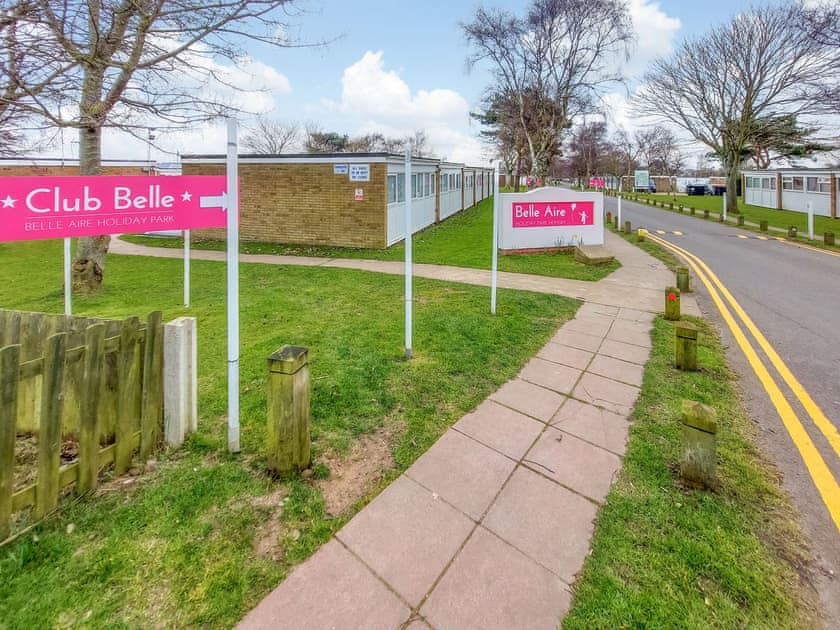 Setting | Sandy Belle, Hemsby