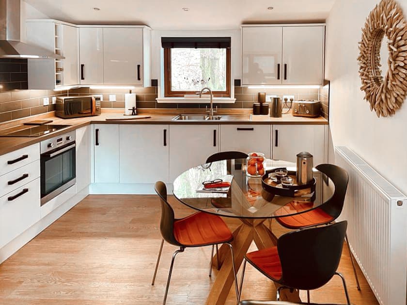 Kitchen/diner | Stag’s Hide, Aviemore