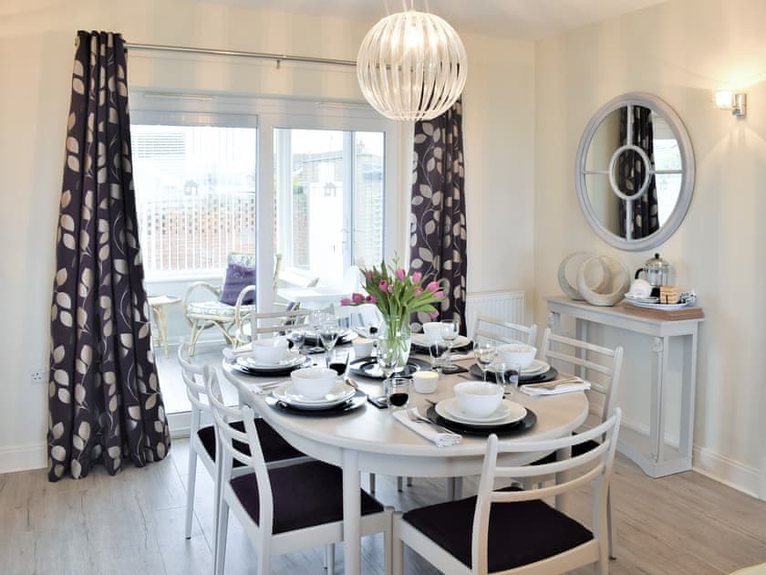 Dining Area and sun room  | Merrywind, Beadnell