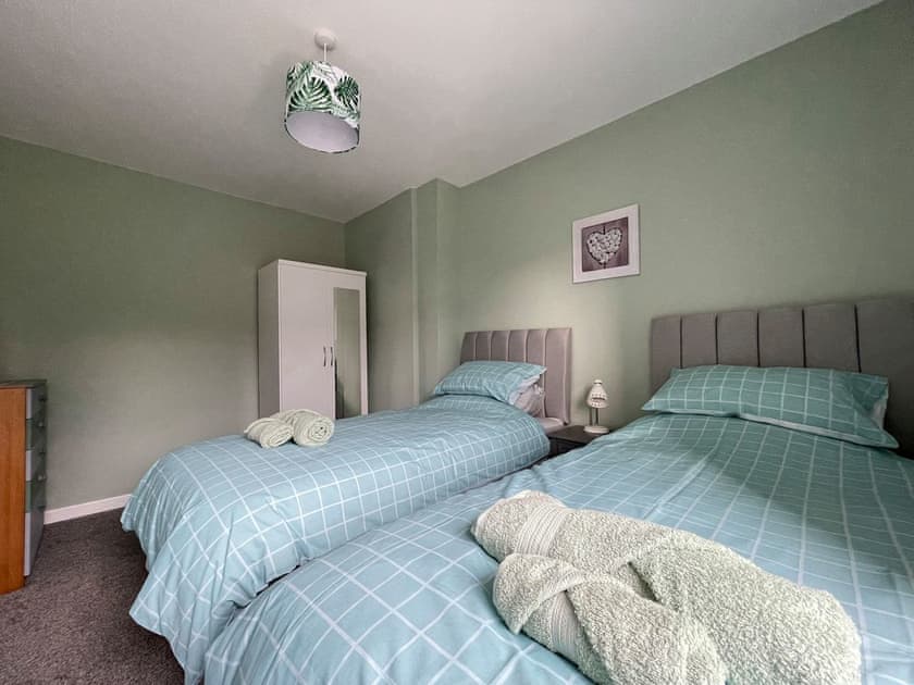 Twin bedroom | Harbour Street, Portmahomack