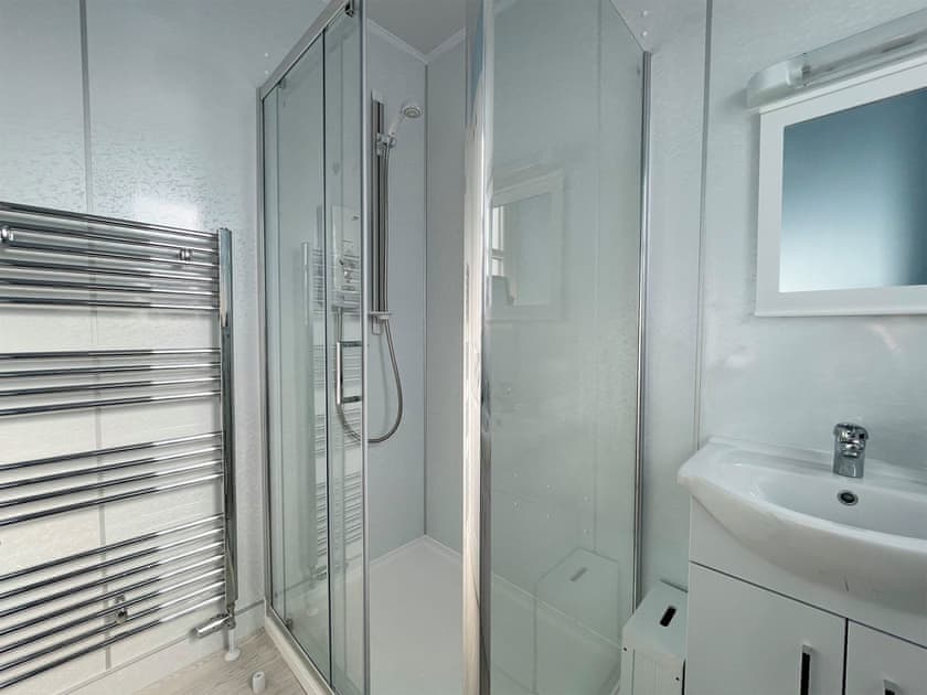 Shower room | Harbour Street, Portmahomack