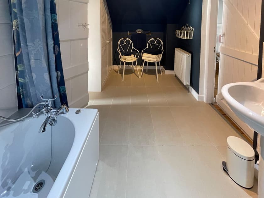 Bathroom | The Cottage at Stanley Villa, Southport