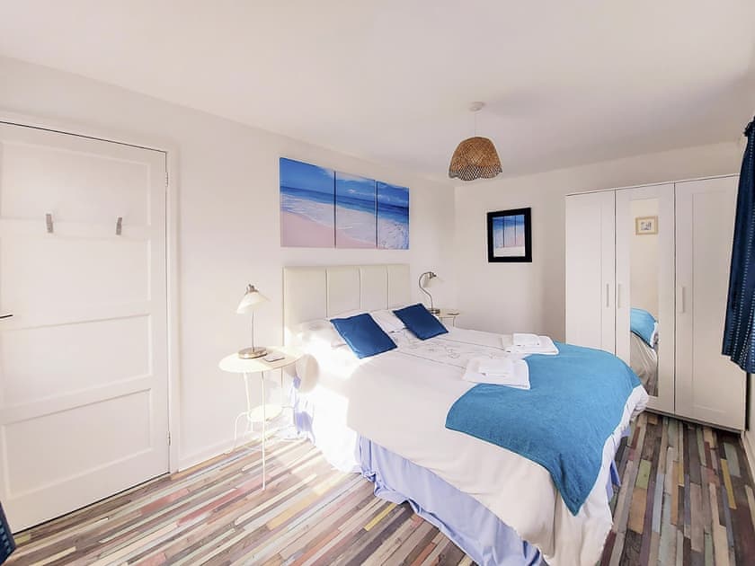 Double bedroom | Trevistas, Padstow