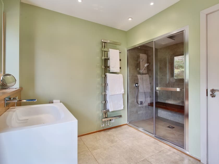 Bathroom | The Kylesku Kabin, Lochinver