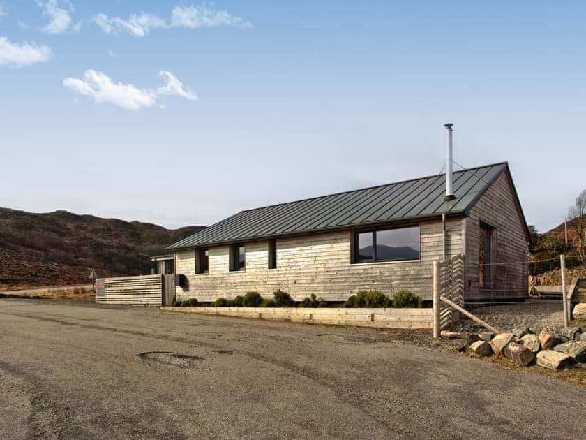 Exterior | The Kylesku Kabin, Lochinver