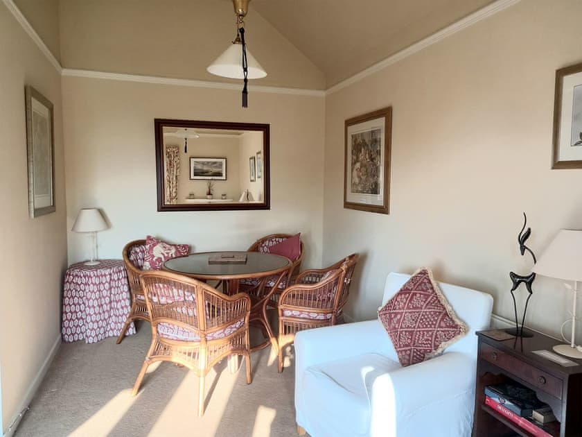 Living room/dining room | Tarandoun Cottage, Helensburgh