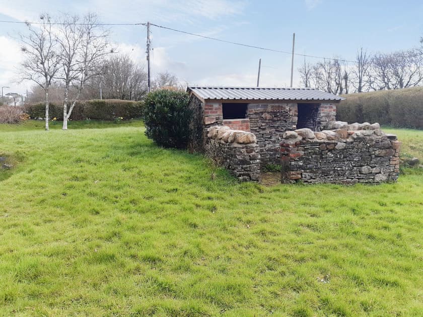 Garden and grounds | Tirmynydd Farm Cottage, Gower, near Swansea