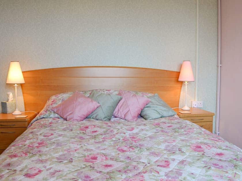 Double bedroom | Rivendell, Blakeney Hill, near Lydney, Forest of Dean