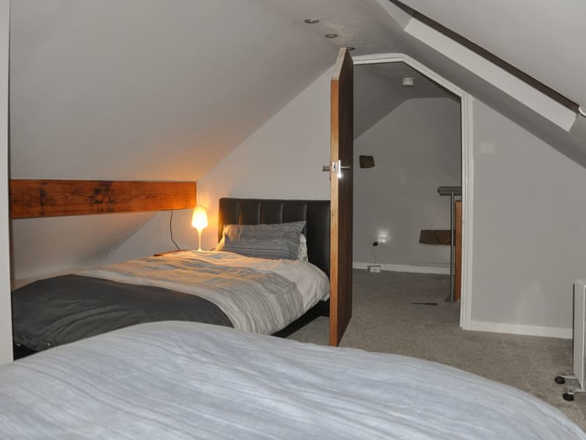 Twin bedroom | Laburnum House, Matlock