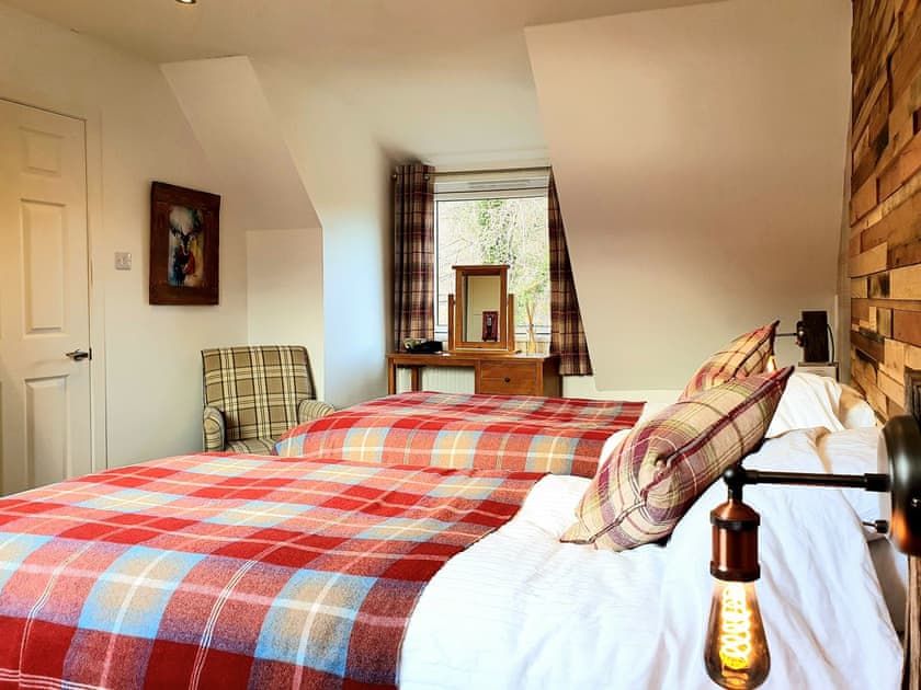Twin bedroom | Ratagan Lodge, Ratagan, Glenshiel