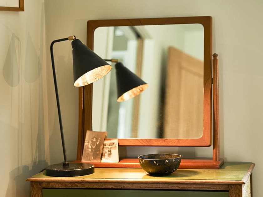 Double bedroom | An Airigh, Newton
