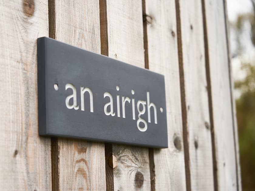 Exterior | An Airigh, Newton