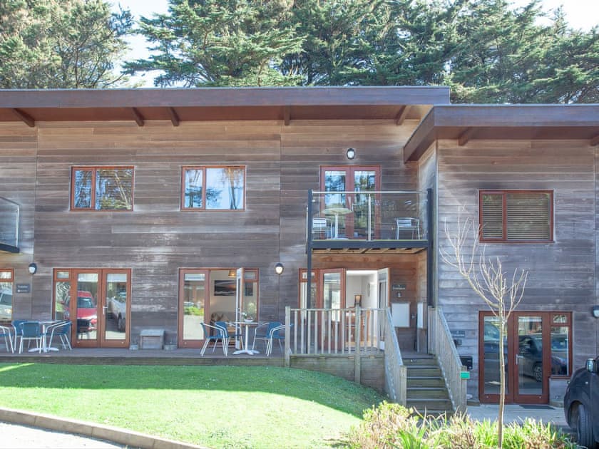 Exterior | Trebisken, Porthtowan